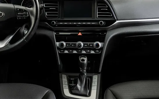 Hyundai Elantra 2.00 автоматическая, фото №1