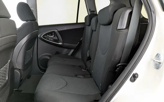 Toyota RAV4 2.00 механика, фото №1