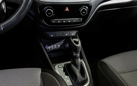 Hyundai Solaris 1.60 автоматическая, фото №1