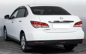 Nissan Almera