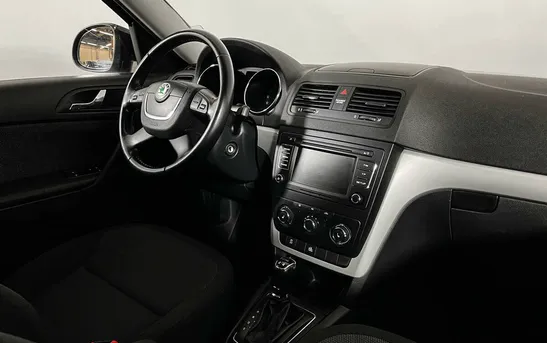 Skoda Yeti 1.80 робот, фото №1
