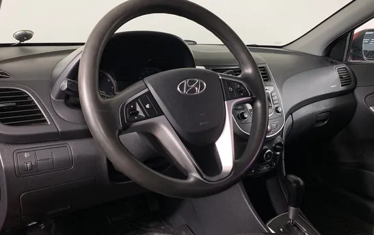 Hyundai Solaris 1.60 автоматическая, фото №1