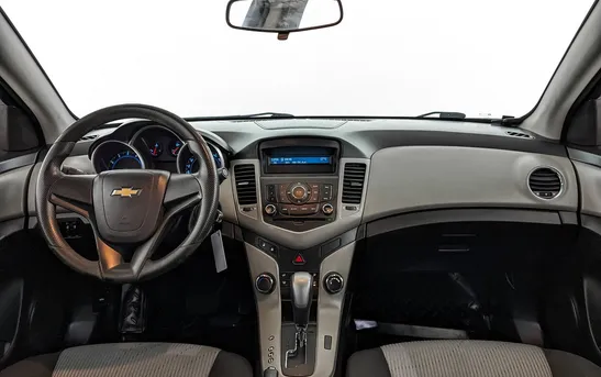 Chevrolet Cruze 1.60 автоматическая, фото №1