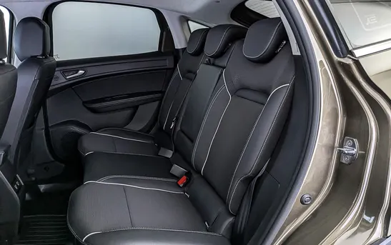 Renault Arkana 1.30 вариатор, фото №1