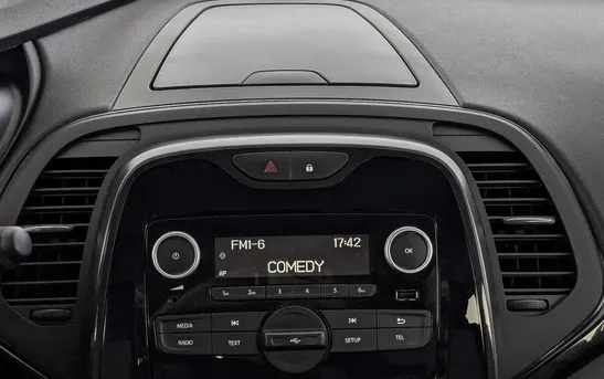 Renault Kaptur 1.60 вариатор, фото №1