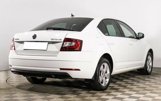 Skoda Octavia 1.60 механика, фото №1