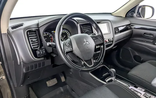 Mitsubishi Outlander 2.00 вариатор, фото №1