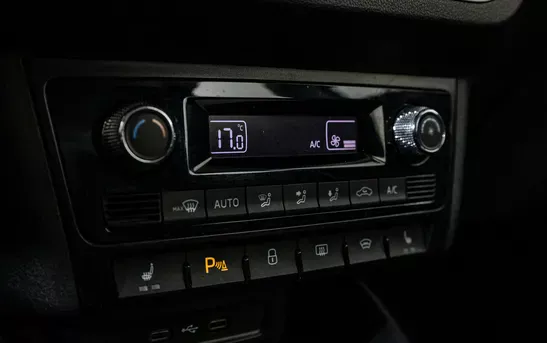 Skoda Rapid 1.60 автоматическая, фото №1