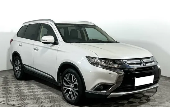 Mitsubishi Outlander 2.40 вариатор, фото №1