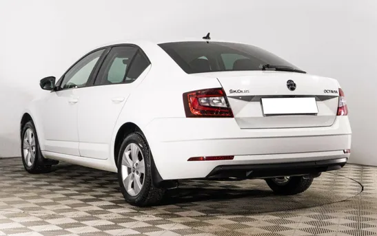 Skoda Octavia 1.60 механика, фото №1