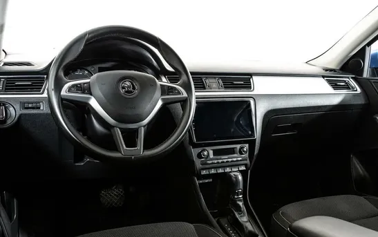 Skoda Rapid 1.40 робот, фото №1