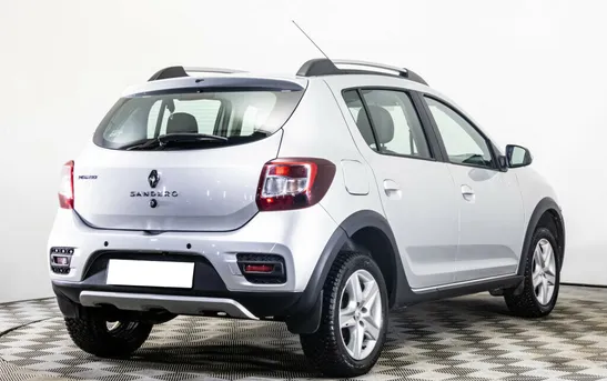 Renault Sandero 1.60 автоматическая, фото №1