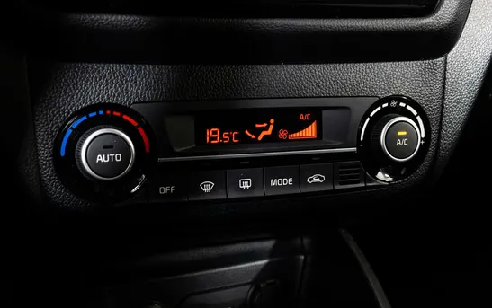 Kia Rio 1.60 автоматическая, фото №1