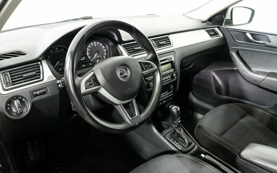 Skoda Rapid 1.40 робот, фото №1