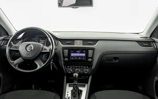 Skoda Octavia 1.80 робот, фото №1