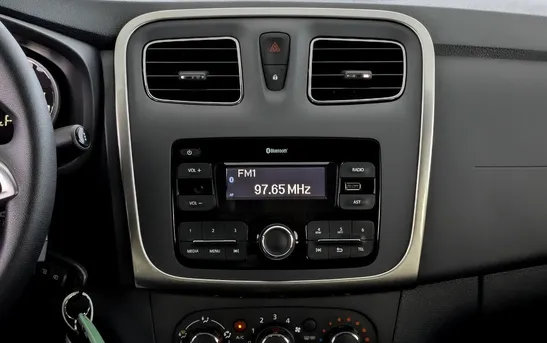 Renault Logan 1.60 автоматическая, фото №1