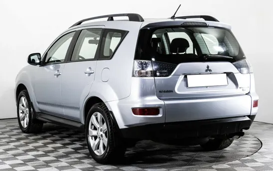 Mitsubishi Outlander 2.00 вариатор, фото №1