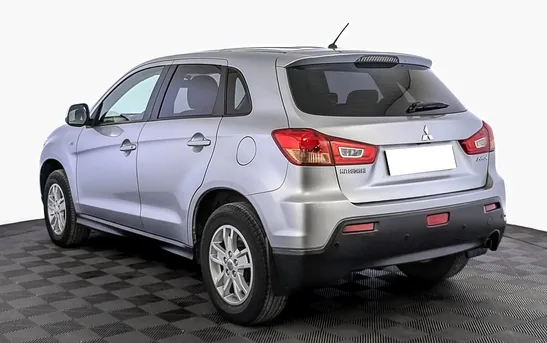 Mitsubishi ASX 1.80 вариатор, фото №1