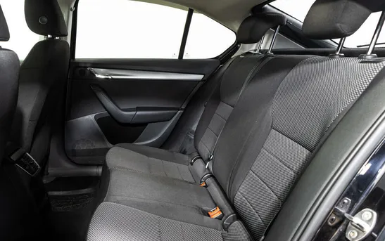 Skoda Octavia 1.80 робот, фото №1