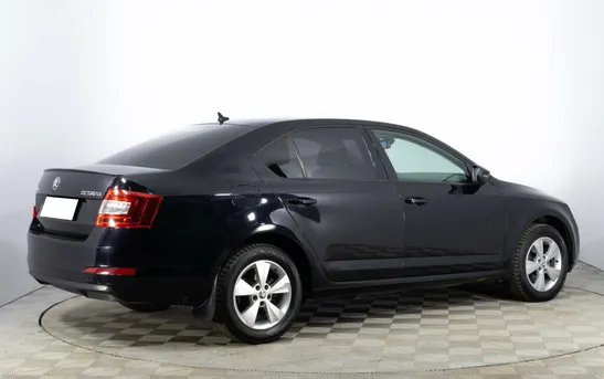 Skoda Octavia 1.80 робот, фото №1