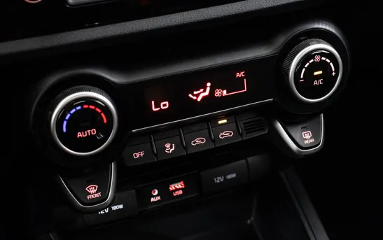 Kia Rio 1.60 автоматическая, фото №1