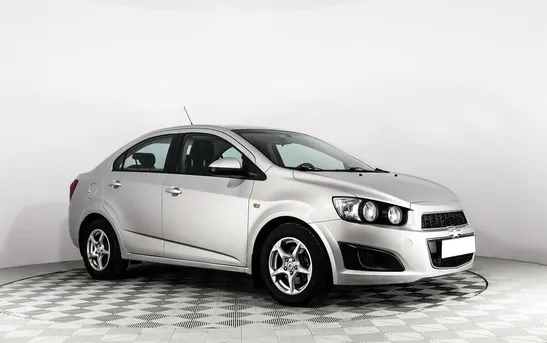 Chevrolet Aveo 1.60 механика, фото №1