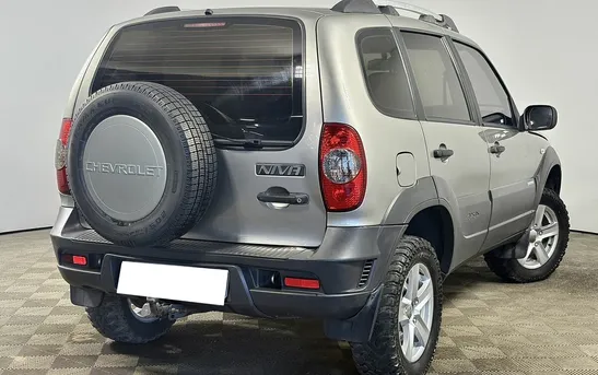 Chevrolet Niva 1.70 механика, фото №1