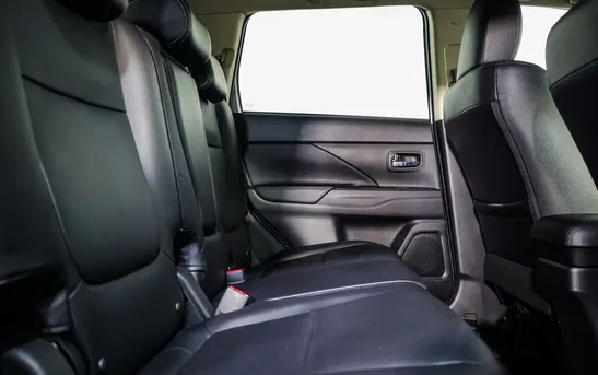 Mitsubishi Outlander 2.40 вариатор, фото №1