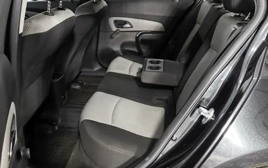 Chevrolet Cruze 1.60 механика, фото №1