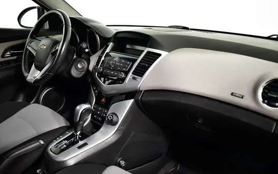 Chevrolet Cruze 1.60 автоматическая, фото №1