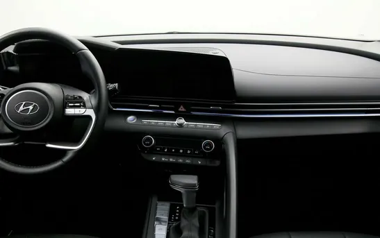 Hyundai Elantra 1.60 автоматическая, фото №1