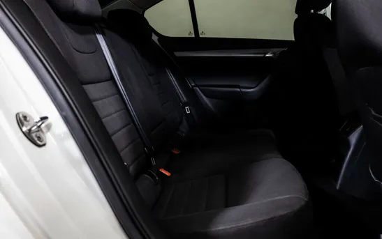 Skoda Octavia 1.40 робот, фото №1