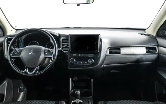 Mitsubishi Outlander 2.00 вариатор, фото №1