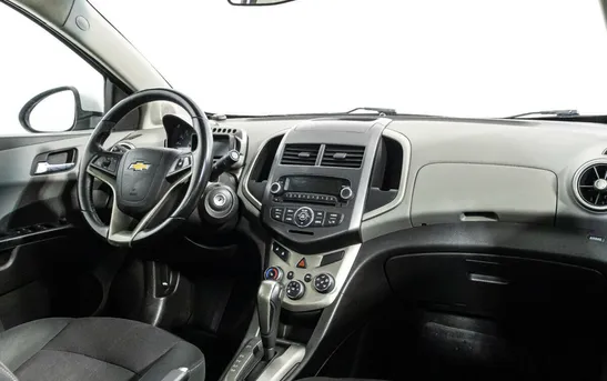 Chevrolet Aveo 1.60 автоматическая, фото №1
