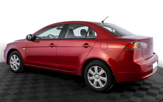 Mitsubishi Lancer 1.60 автоматическая, фото №1