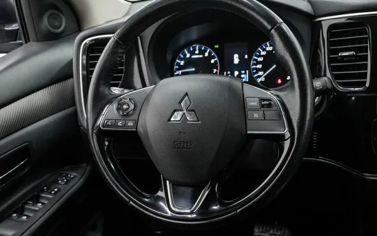 Mitsubishi Outlander 2.00 вариатор, фото №1