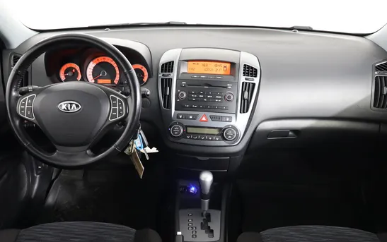 Kia Ceed 1.60 автоматическая, фото №1