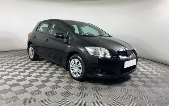 Toyota Auris 1.60 механика, фото №1