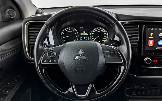 Mitsubishi Outlander 2.00 вариатор, фото №1