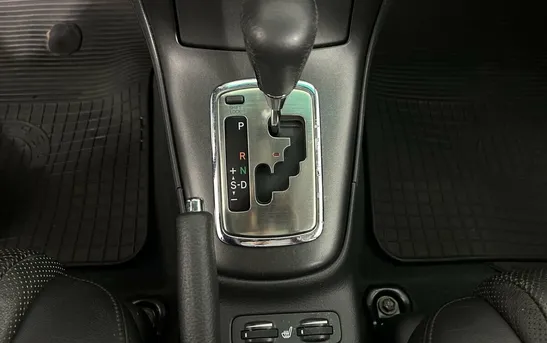 Toyota Avensis 2.40 автоматическая, фото №1