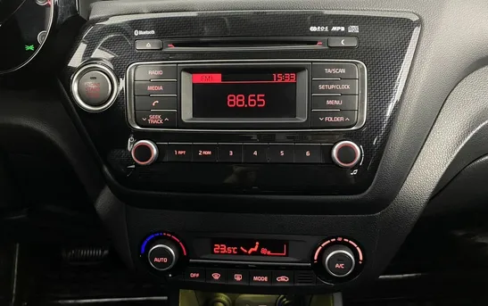 Kia Rio 1.60 автоматическая, фото №1