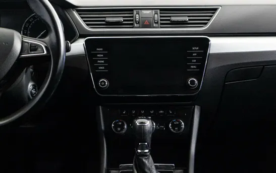 Skoda Superb 2.00 робот, фото №1