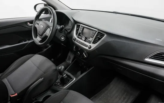 Hyundai Solaris 1.60 механика, фото №1