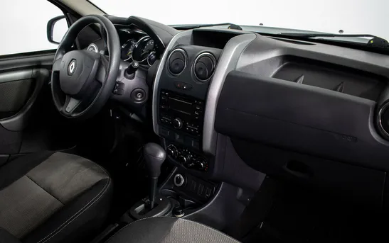 Renault Duster 2.00 автоматическая, фото №1