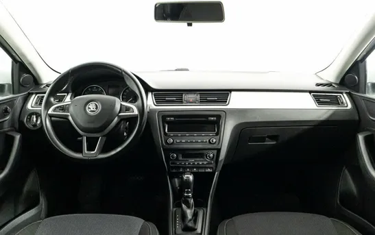 Skoda Rapid 1.40 робот, фото №1