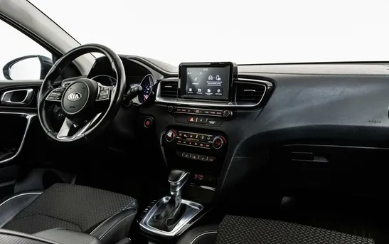 Kia Ceed 1.40 робот, фото №1