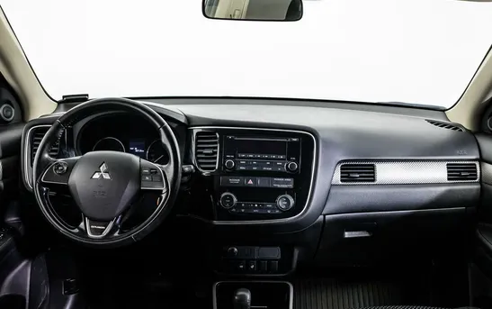 Mitsubishi Outlander 2.00 вариатор, фото №1