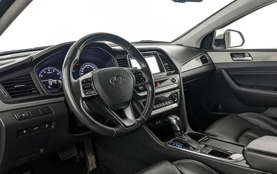 Hyundai Sonata 2.00 автоматическая, фото №1