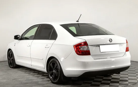 Skoda Rapid 1.40 робот, фото №1