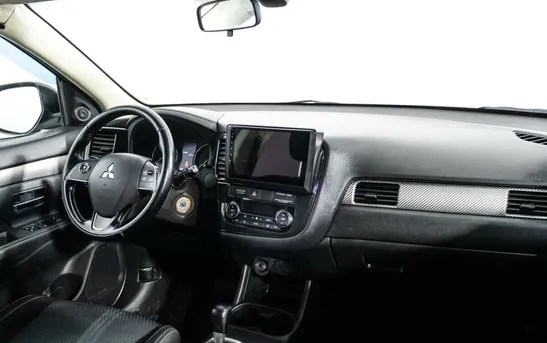 Mitsubishi Outlander 2.00 вариатор, фото №1